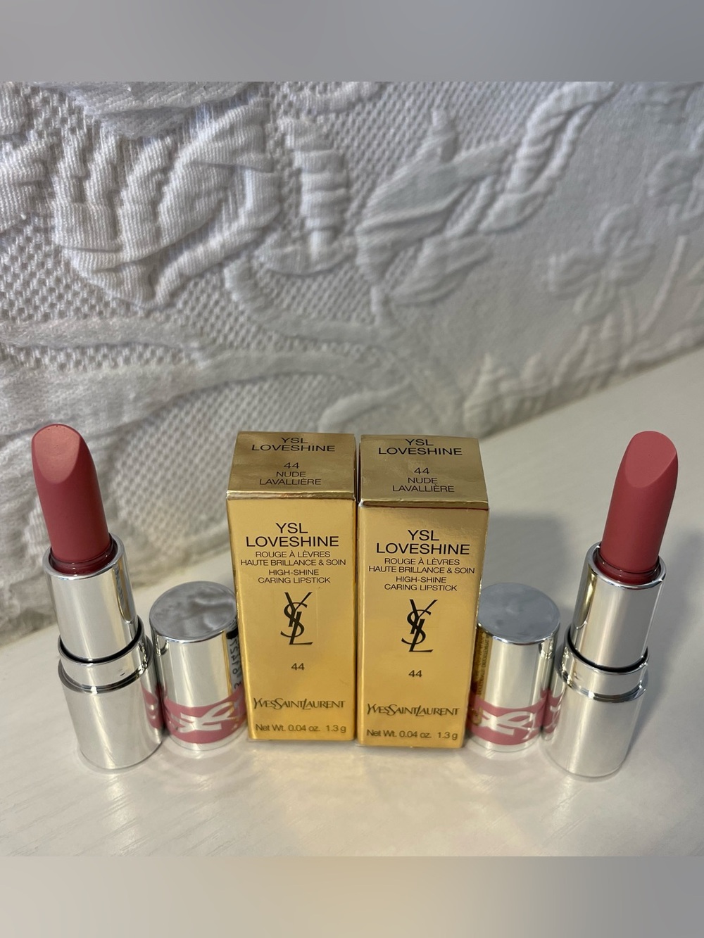 2x Yves Saint Laurent Loveshine Lipstick Nude Lavallière mini NIB